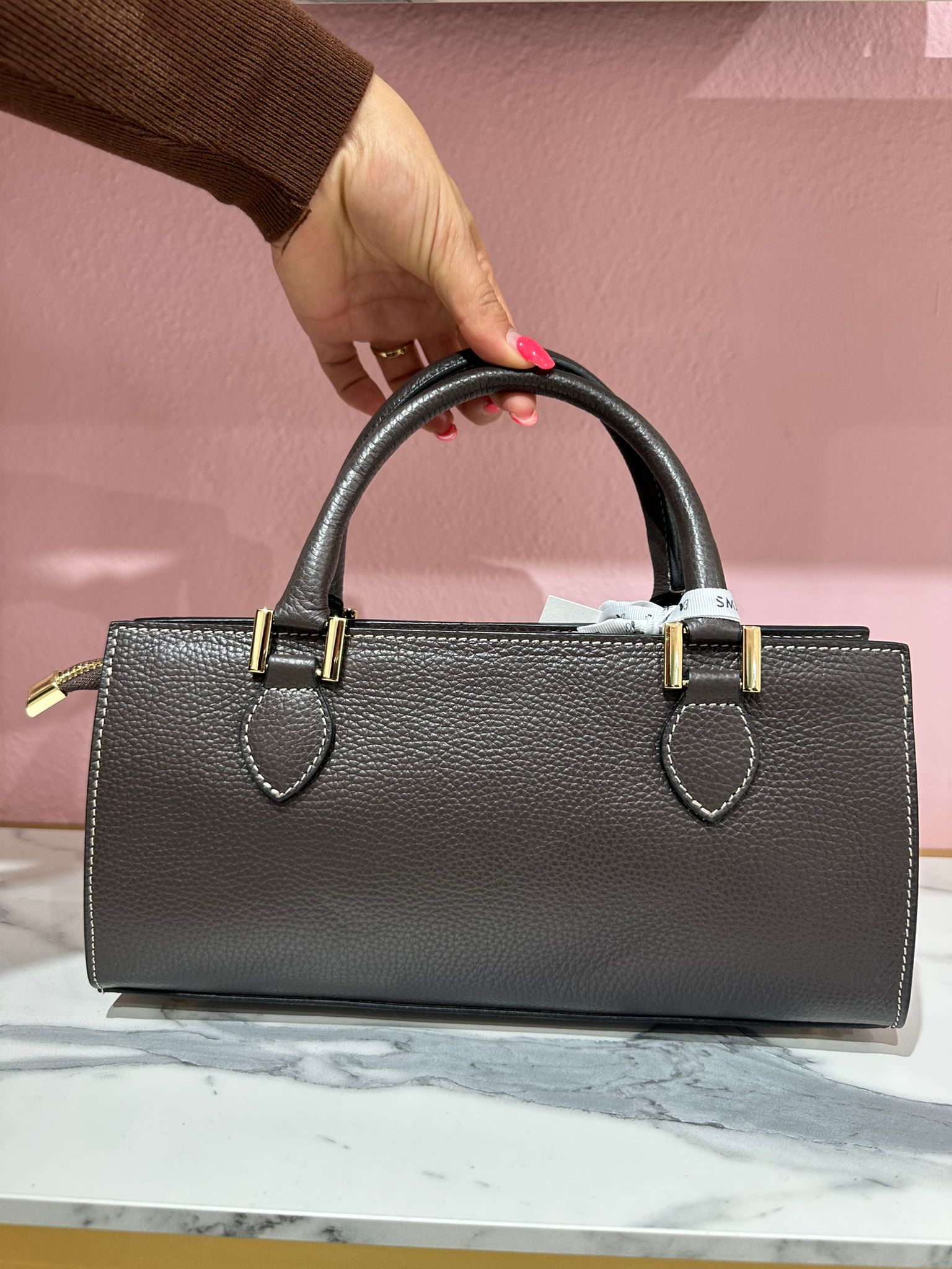 Borsa a mano in pelle martellata
