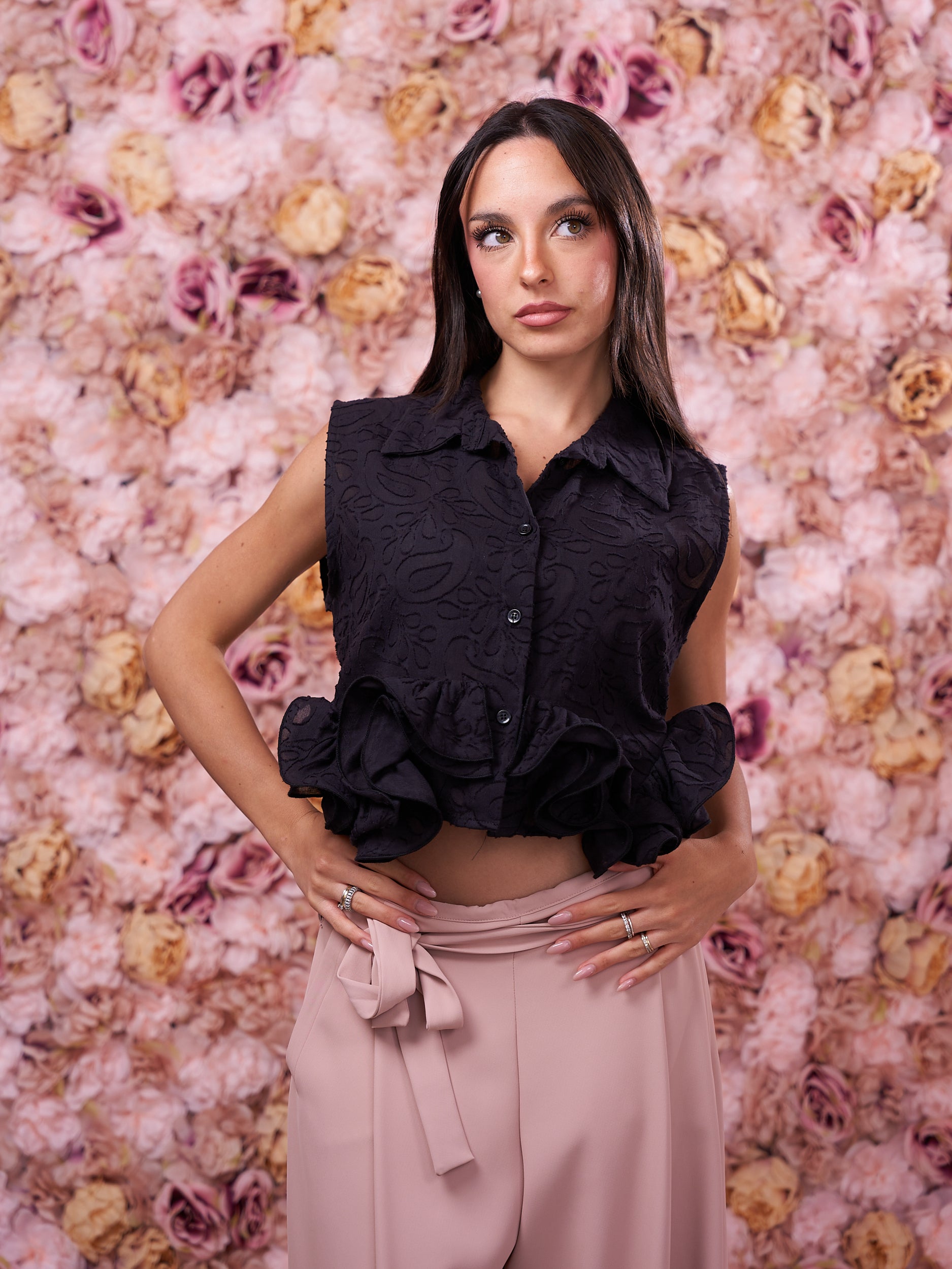 Top Smanicato Nero