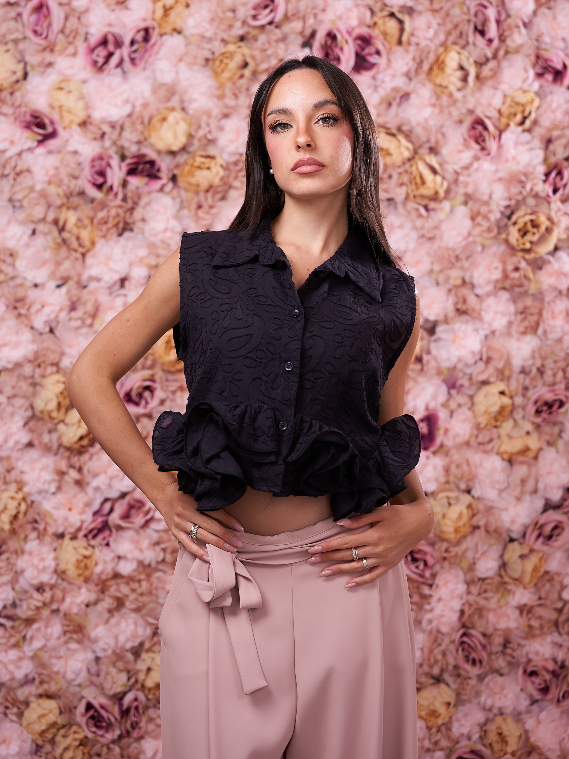 Top Smanicato Nero